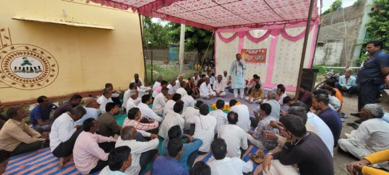 सांसद सुधीर गुप्ता ने अमृत यात्रा के अंतर्गत सुवासरा विधानसभा का दौरा किया